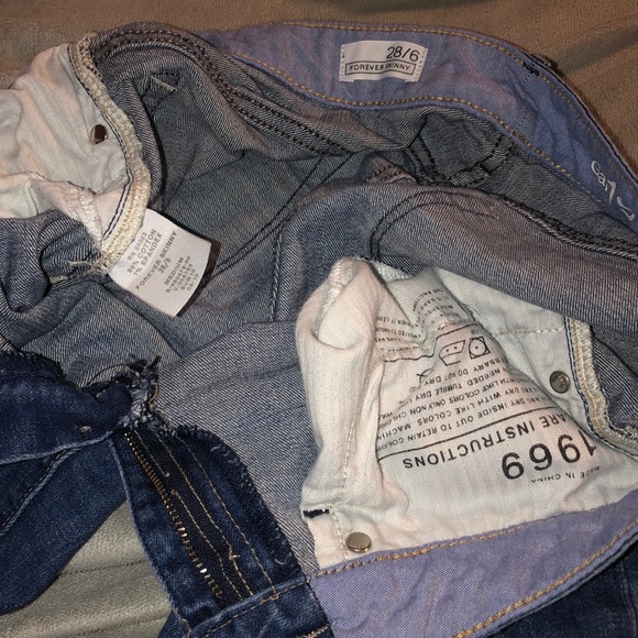 Gap 1969 28/6 forever medium skinny blue jeans - Picture 3 of 3